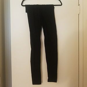 Black mossimo brand leggings size medium